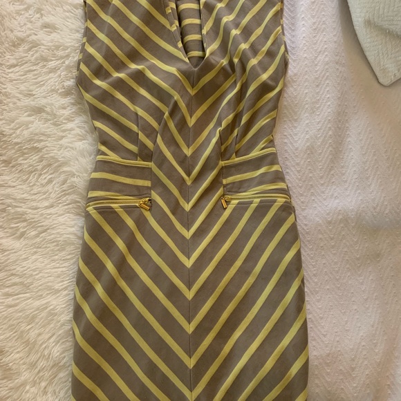 Ark&Co stunning dress - Picture 3 of 5